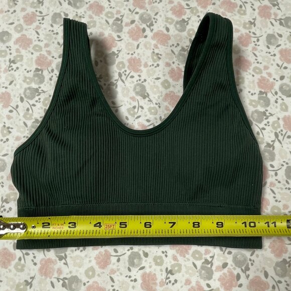 aerie SMALL Ribbed Sports Bra / Top - Dark Green - removable pads included - Picture 2 of 11